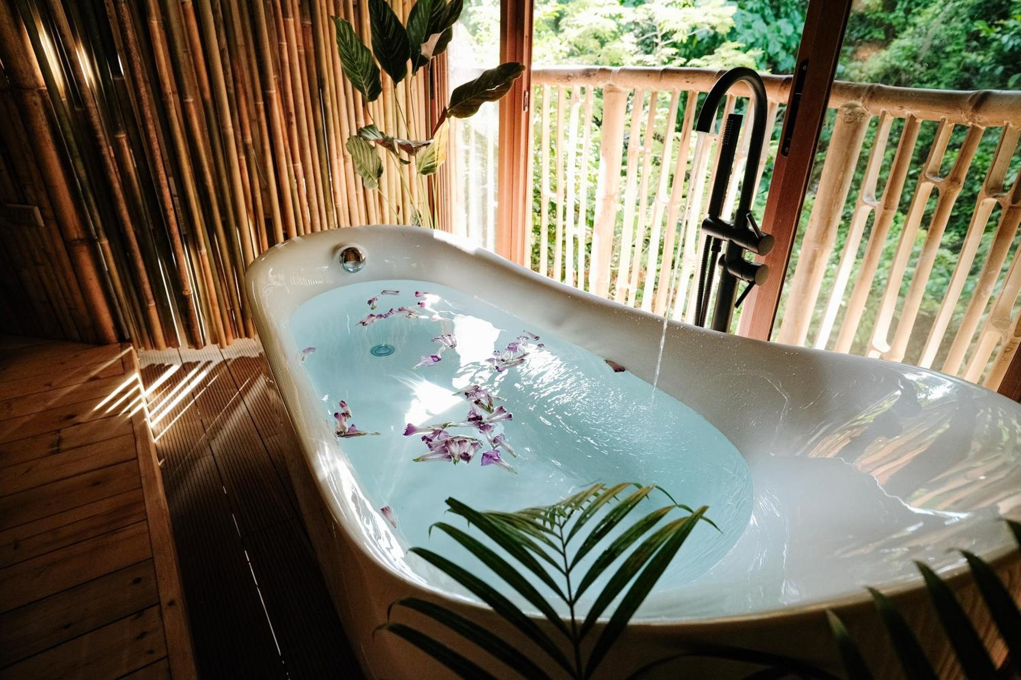 Willa Treehouse De Valentine Balamban Zewnętrze zdjęcie